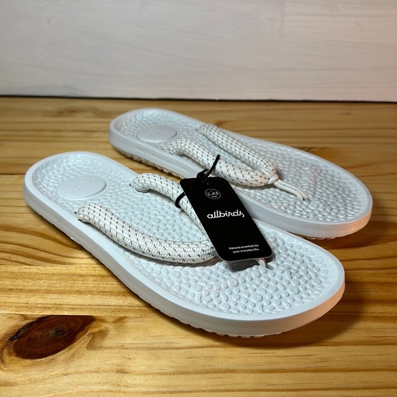allbirds flip flops
